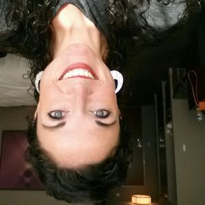 Meet your Posher, Leticia