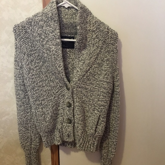 American Eagle sweater