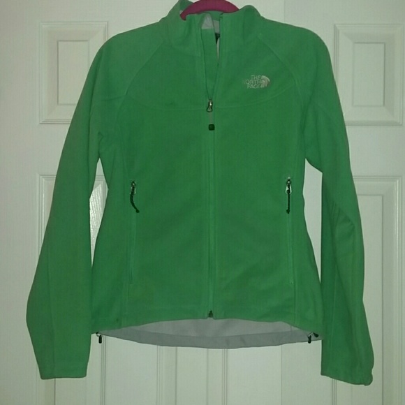 North Face green Windwalll jacket