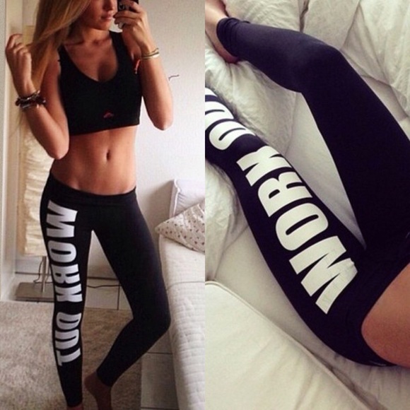 Black yoga gym pants
