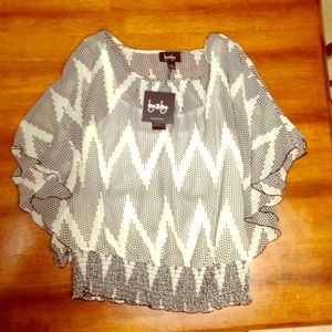 New By and By Dolman Shirt Size: Medium
