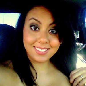 Meet your Posher, Paola