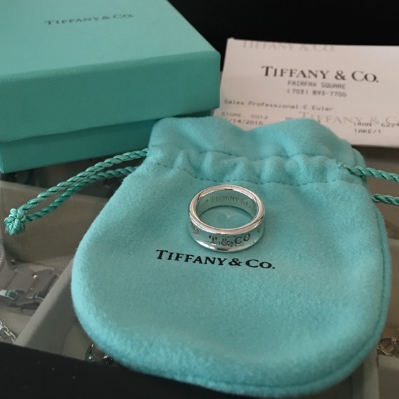 ✨100% Authentic Tiffany & co. 1837 Ring✨