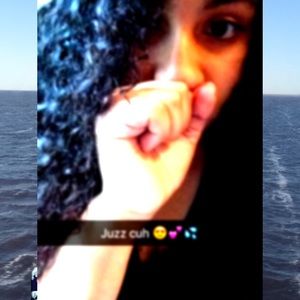 Meet your Posher, Beatriz