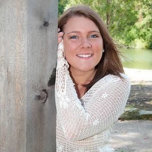 Meet your Posher, Gabby