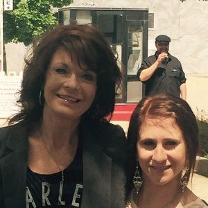 Meet your Posher, Lori