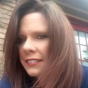 Meet your Posher, Jenn