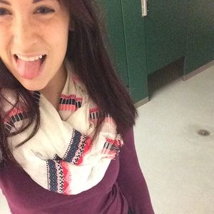 Meet your Posher, Angela