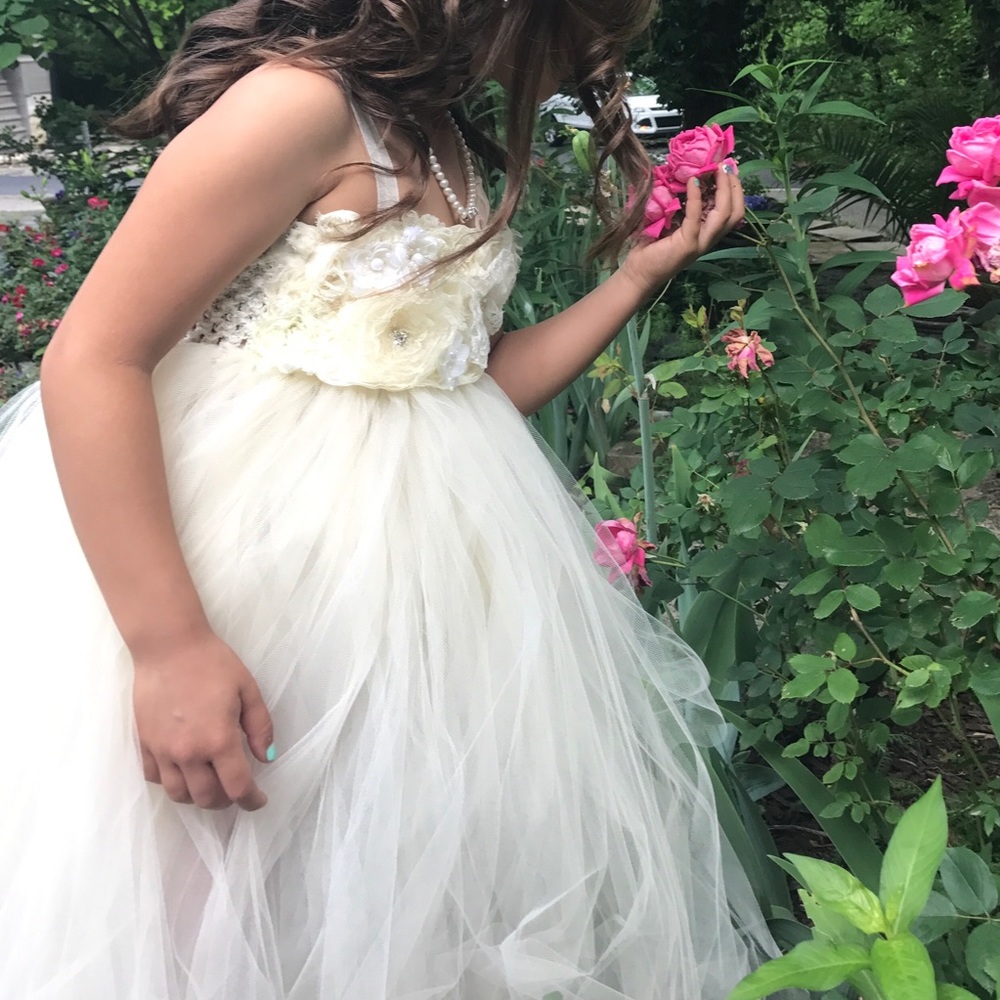 Fancy dress for lil girls 4T-6T
