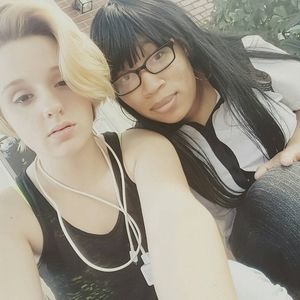 Meet your Posher, Tkia