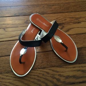 Pierre Dumas Sandals