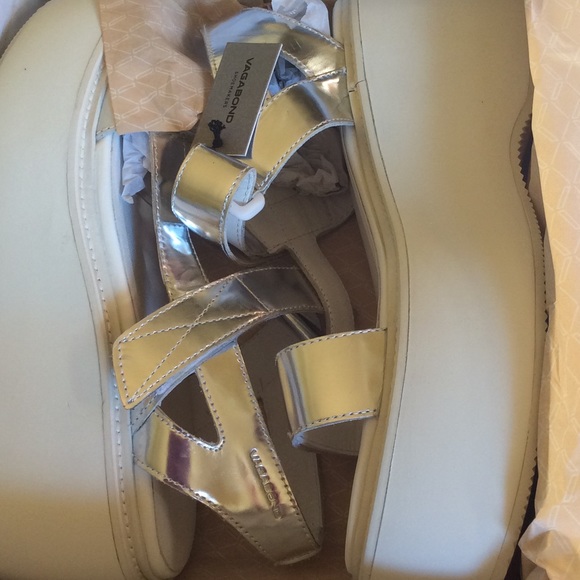 Urban Outfitters Vagabond Metallic Platform Sandal - Picture 2 of 3