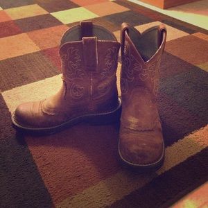 Ariat Boots (lowest price)