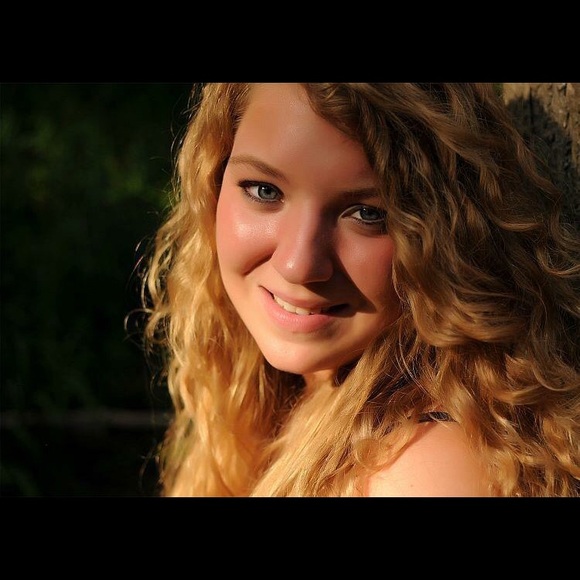 Meet your Posher, Sam