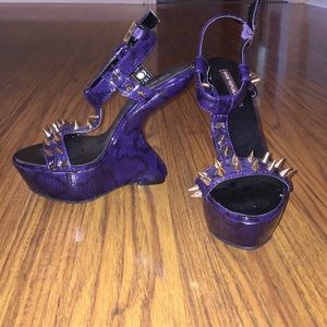 Shoe Republic LA purple snakeskin heels NWOT-BOGO