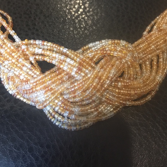 Neckless - Picture 2 of 3