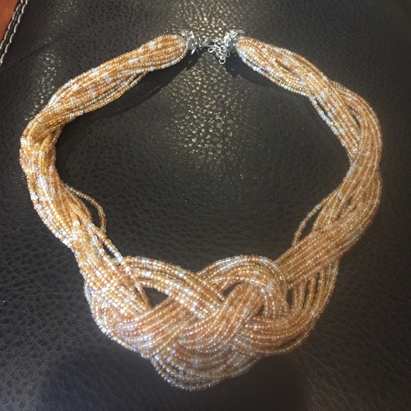 Neckless - Picture 3 of 3