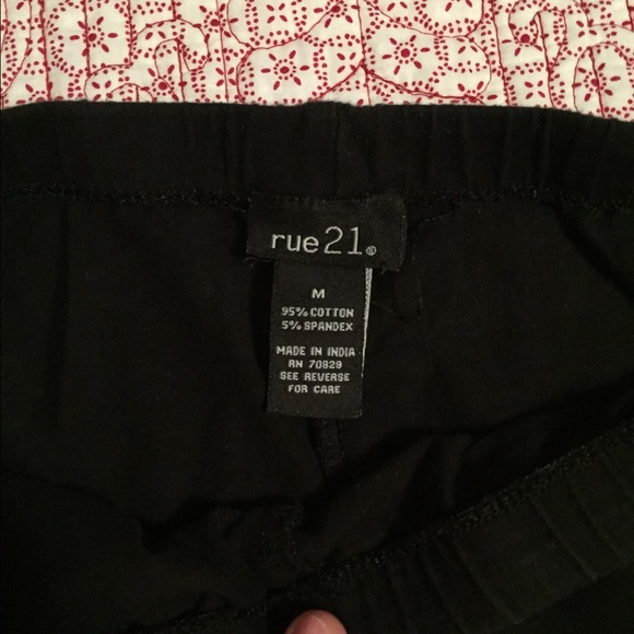 Black leggings