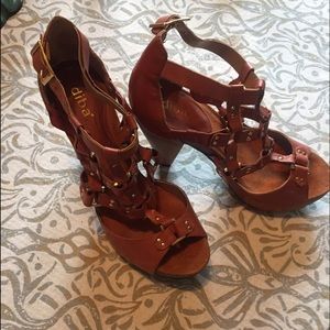 High End brand Diba Gladiator Sandal Heel