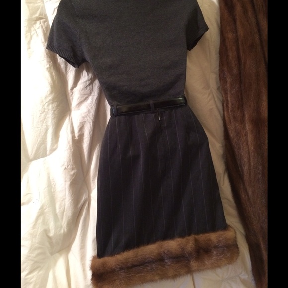 ✂️$✂️ 🎉HP🎉 CUSTOM MADE Wool and Mink Skirt - Picture 2 of 4
