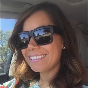 Meet your Posher, Anabel