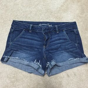 American eagle cuffed shorts