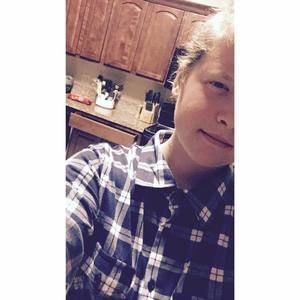 Meet your Posher, Alyson