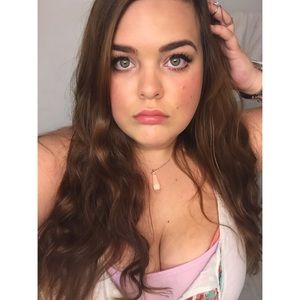Meet your Posher, Isabelle