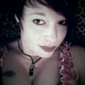 Meet your Posher, Carrie