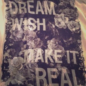 Long Sleeve Daytrip shirt! Brand New!