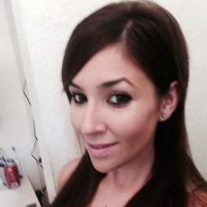 Meet your Posher, Leticia