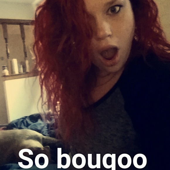 Meet your Posher, Ashley - Picture 3 of 3