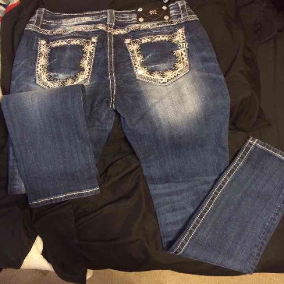 NWT Miss Me jeans - Picture 2 of 4