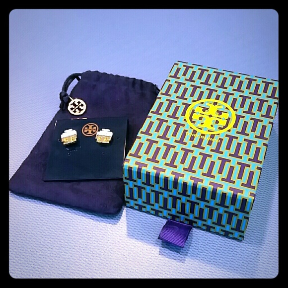 Tory Burch Jewelry - Tory Burch Ivory Stud Earrings