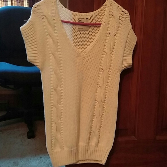 American eagle sweater