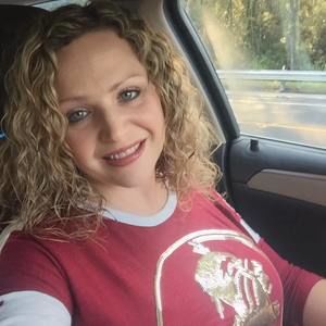 Meet your Posher, Tonya