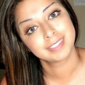 Meet your Posher, Jeannette