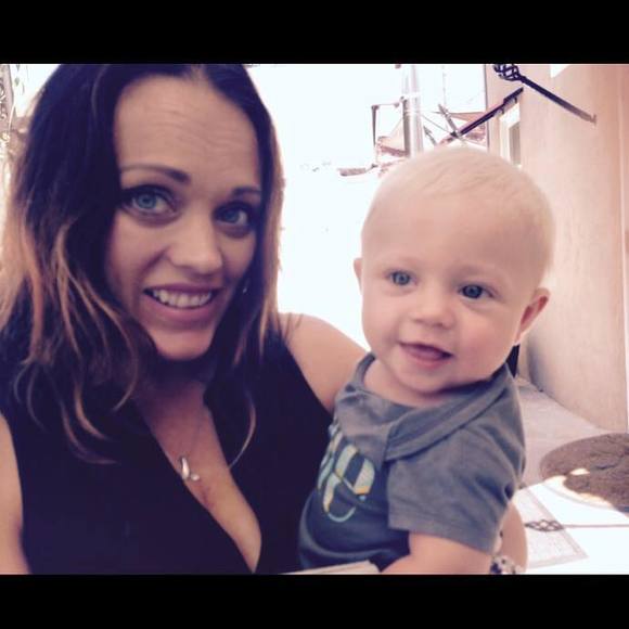 Meet your Posher, Carrie