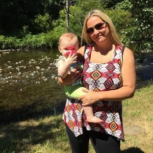 Meet your Posher, Lacey