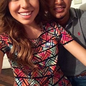 Meet your Posher, Daniella alejandra