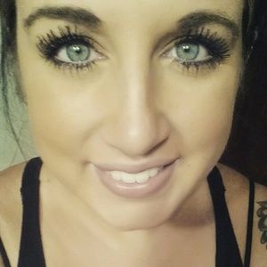 Meet your Posher, Marie