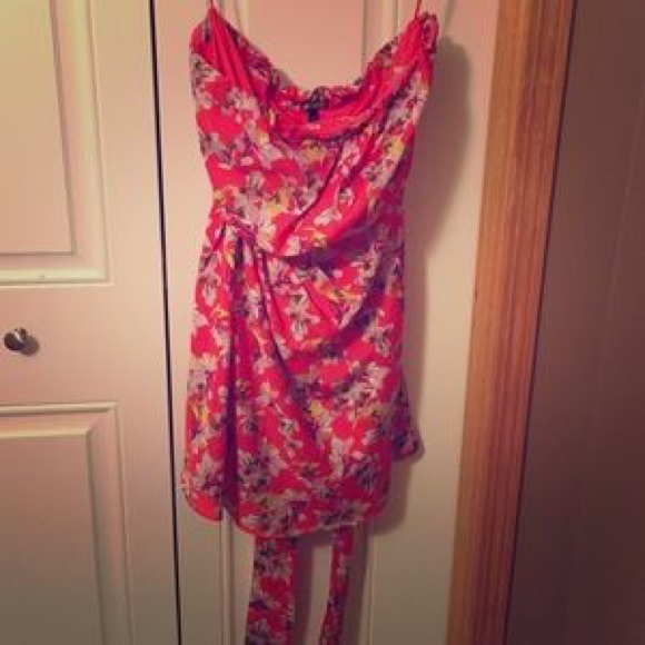 Floral print dress from express - Picture 4 of 4