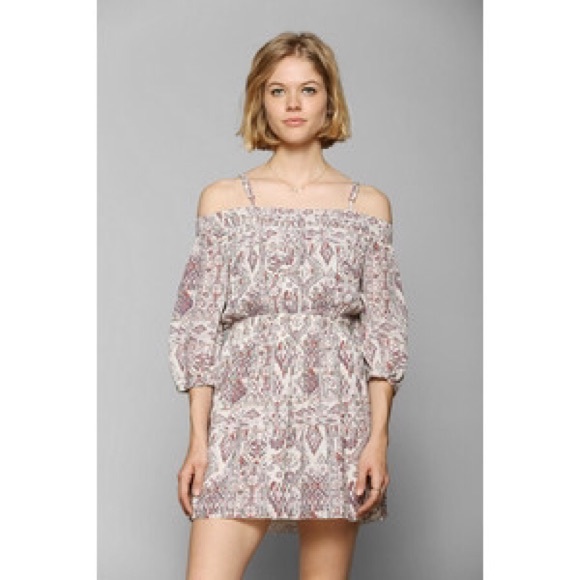 Beautiful Aztec Pattern Eooté Dress - Picture 2 of 4