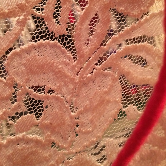 Lace top NWOT - Picture 4 of 4