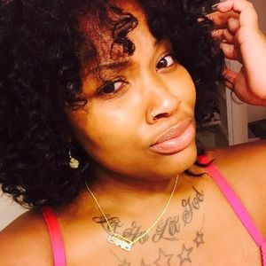 Meet your Posher, Kyra