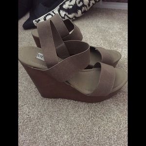 Steve Madden Wedges