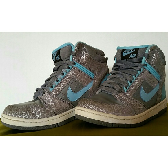 Nike air hightops