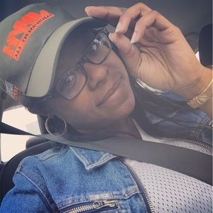 Meet your Posher, Jada