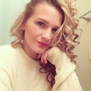 Meet your Posher, Savannah