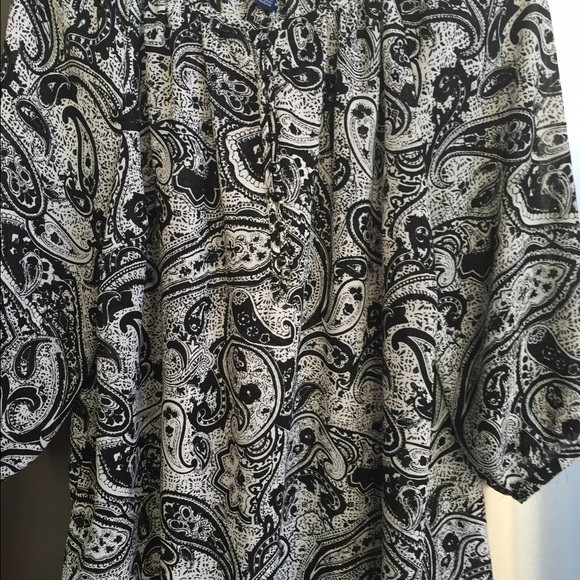 Women's blouse